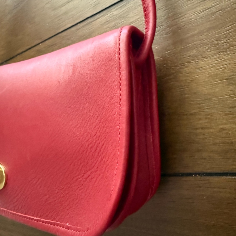 Vintage Coach NYC Crossbody - Picture 9 of 15